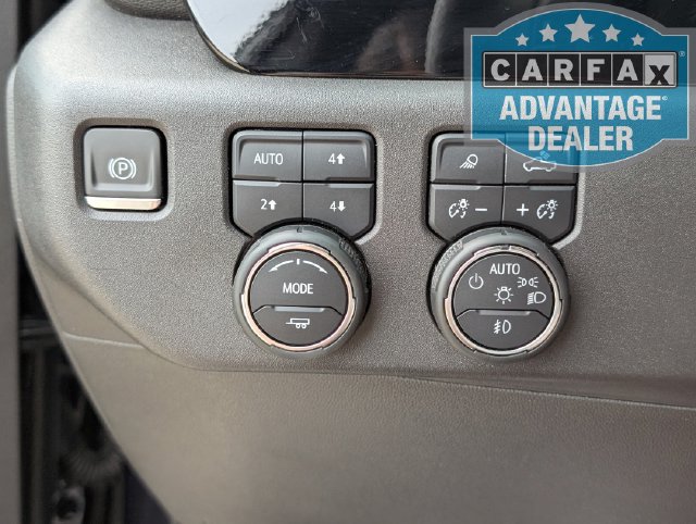 Used 2024 Chevrolet Silverado 1500 LTZ AWD/4WD image 19