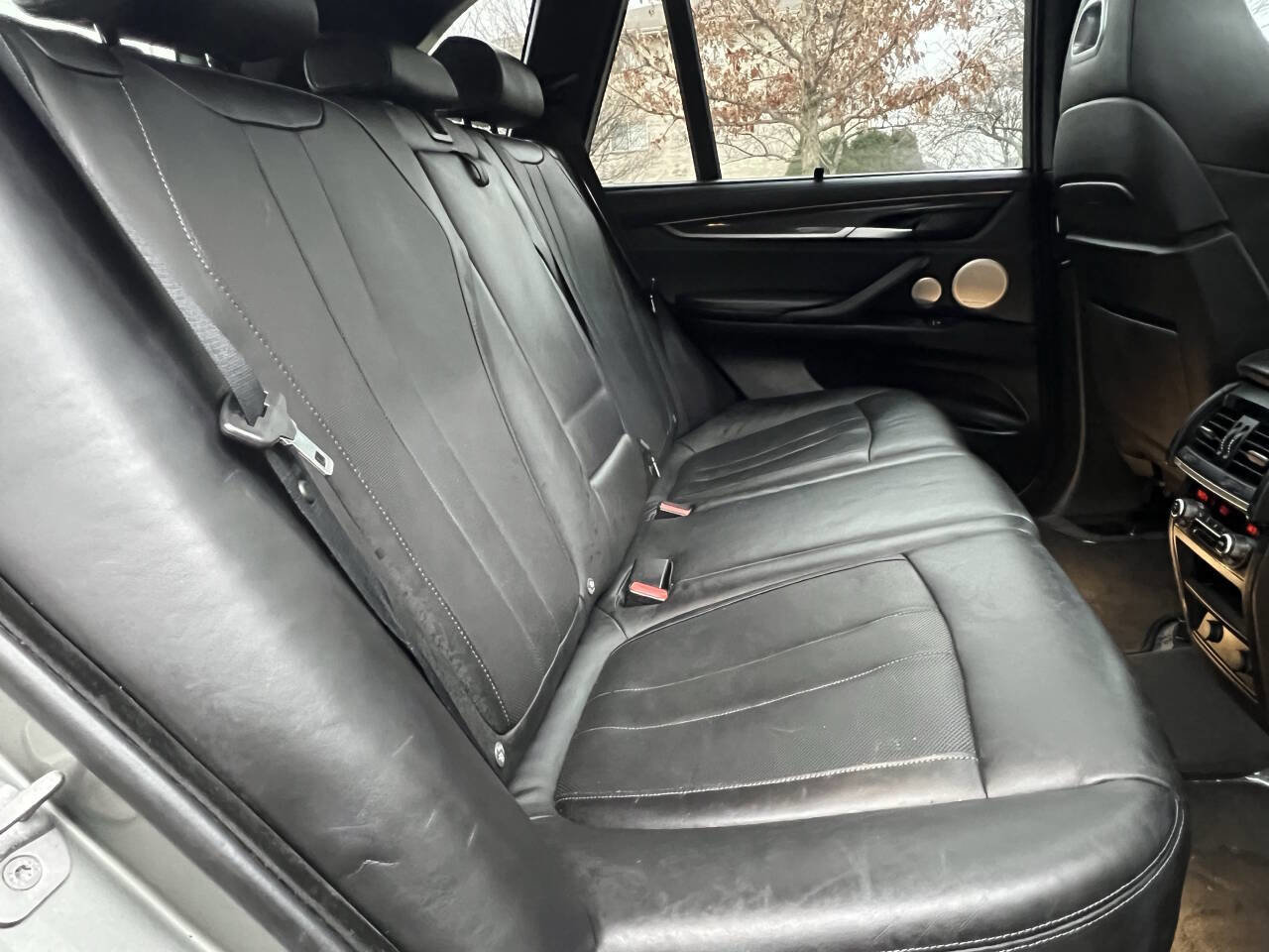 Used 2016 BMW X5 M image 35