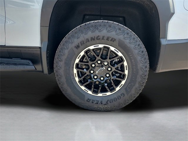 New 2026 Chevrolet Silverado EV Trail Boss image 10