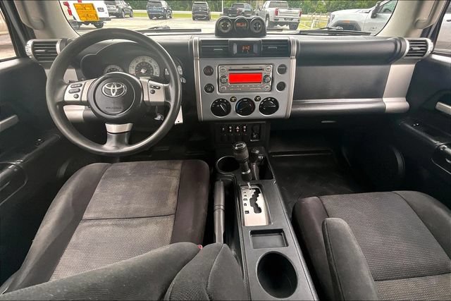 Used 2014 Toyota FJ Cruiser 4WD w/ Convenience Package image 7