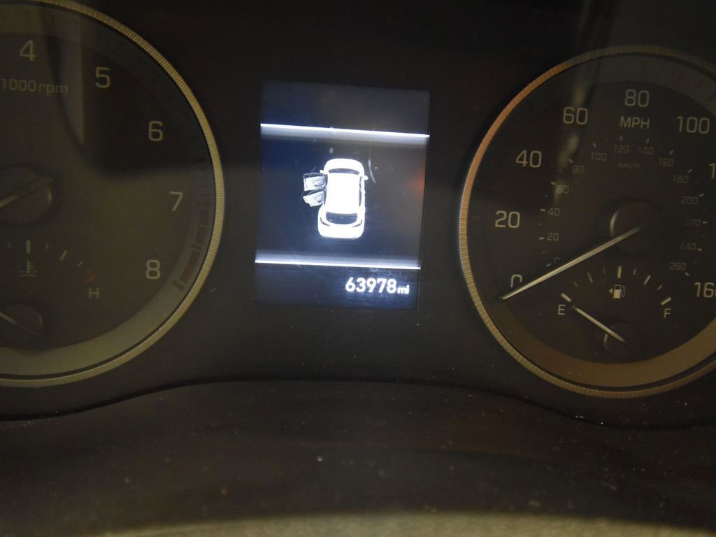 Used 2020 Hyundai Tucson Sport w/ Cargo Package image 15