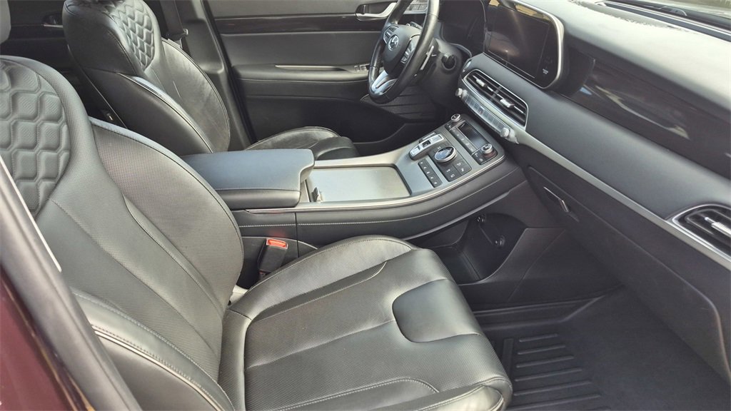 Used 2021 Hyundai Palisade Limited image 16