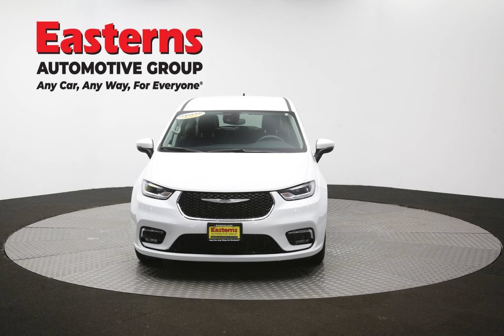 Used 2023 Chrysler Pacifica Touring-L FWD image 54