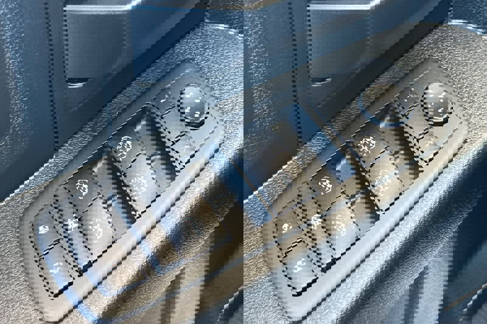 Used 2019 RAM 1500 Tradesman image 14