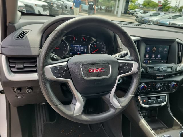 Used 2023 GMC Terrain SLE w/ Driver Convenience Package FWD image 18