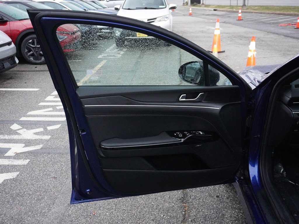 Used 2025 Kia K5 GT-Line w/ GT-Line Premium Package image 24