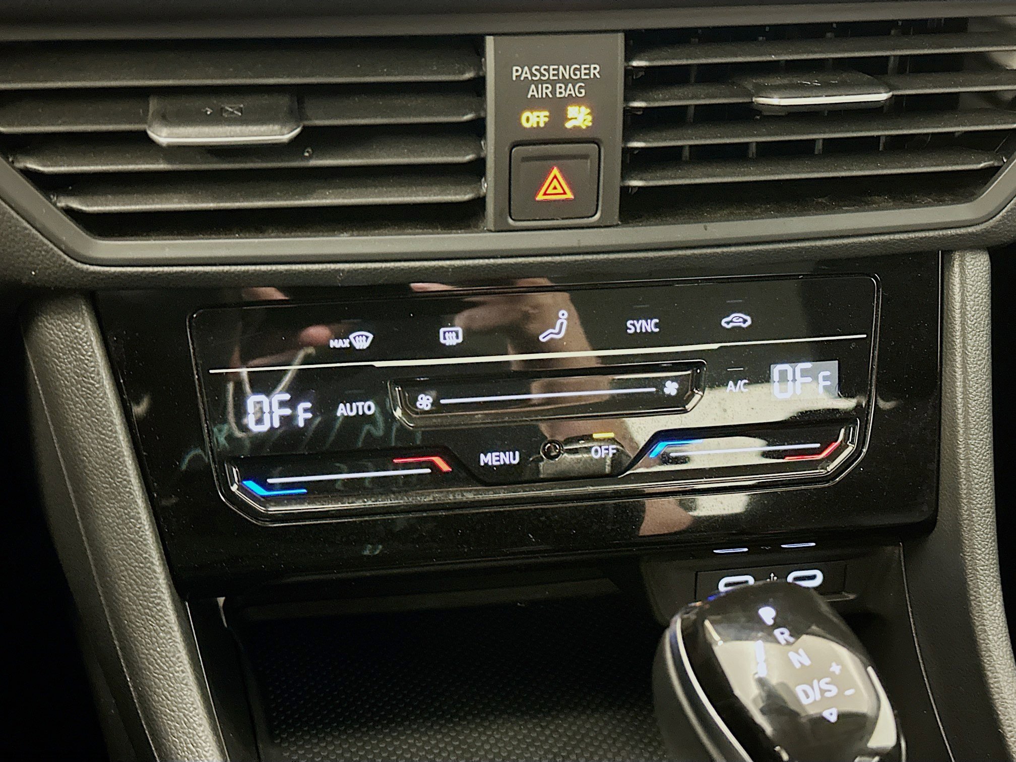 Used 2025 Volkswagen Jetta S image 23