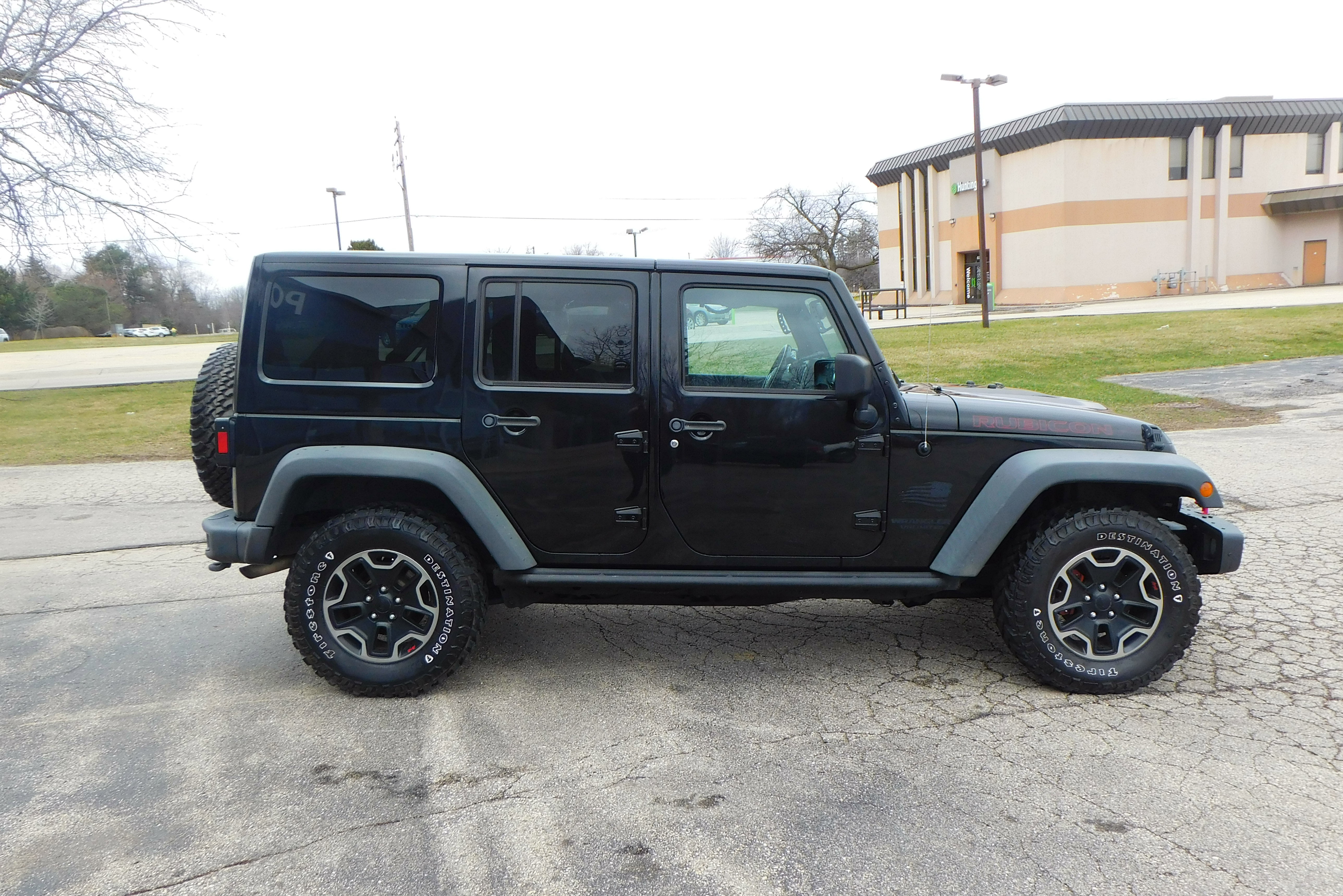 Used 2016 Jeep Wrangler Unlimited Rubicon image 10