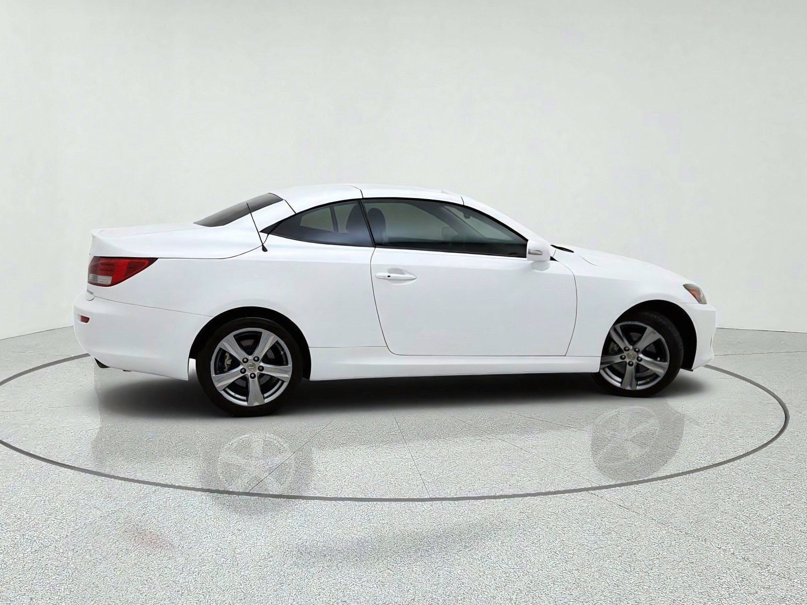Used 2013 Lexus IS 250C RWD image 7
