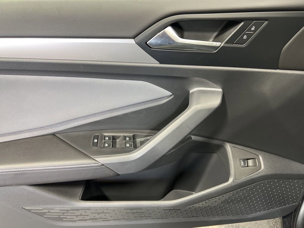 New 2025 Volkswagen Jetta SE image 10