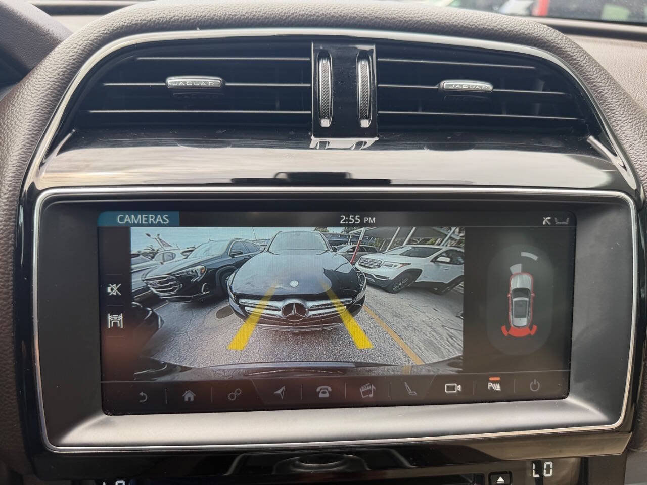 Used 2018 Jaguar F-PACE Prestige AWD/4WD image 12