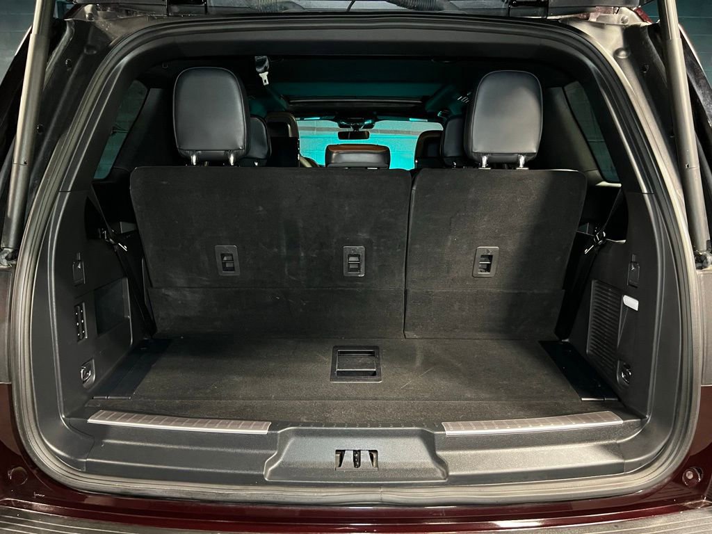 Used 2023 Lincoln Navigator Reserve image 14