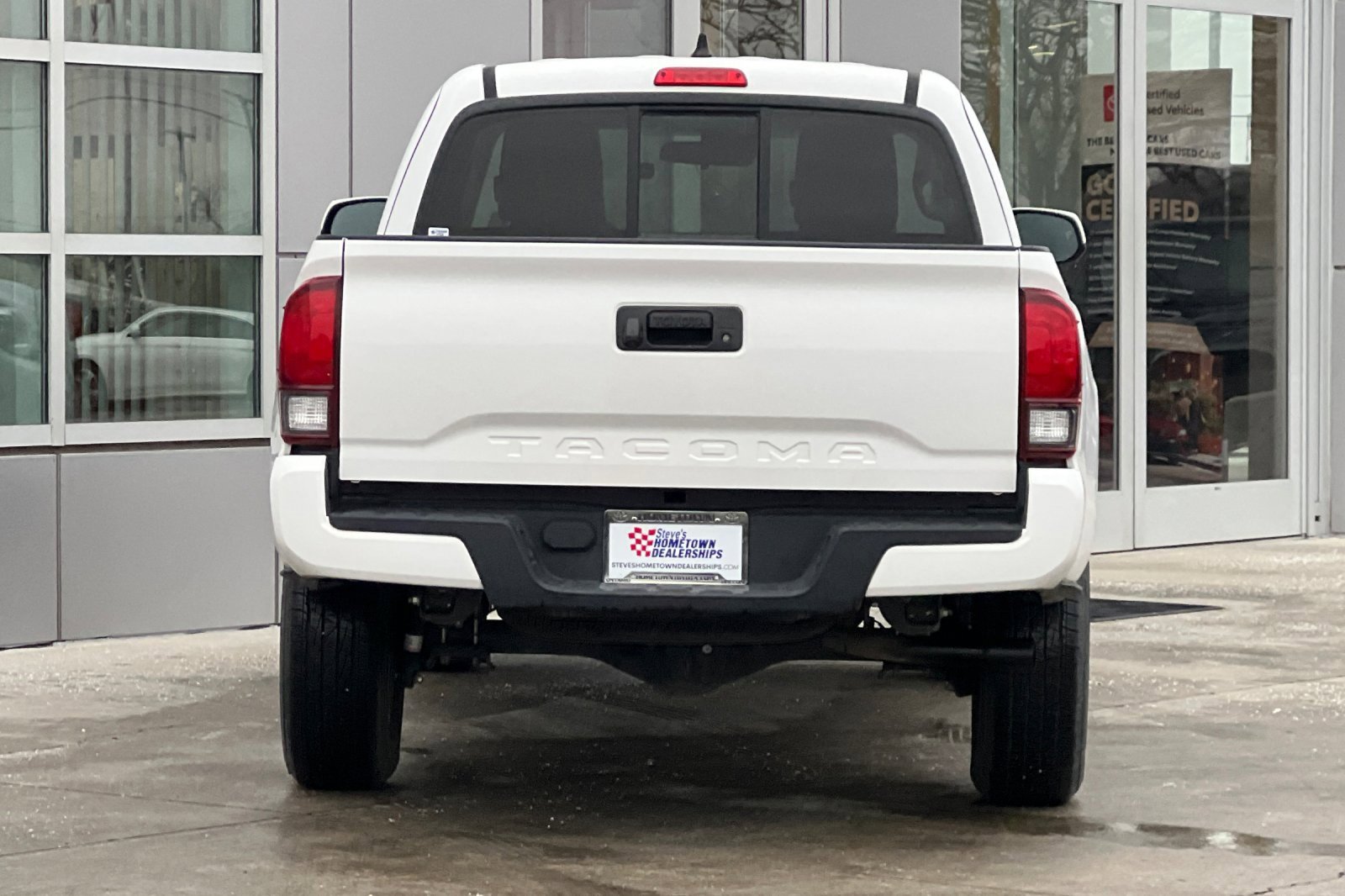 Certified 2023 Toyota Tacoma SR image 5