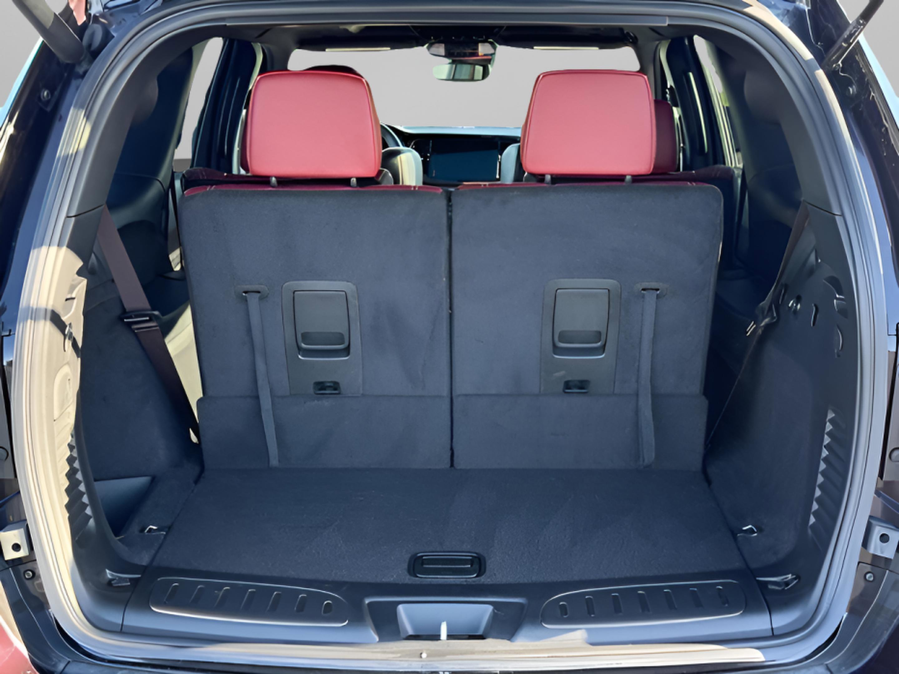 Used 2024 Dodge Durango SRT AWD/4WD image 8