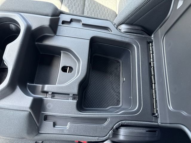 New 2026 RAM 1500 Express AWD/4WD image 25