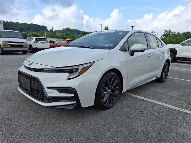 Certified 2024 Toyota Corolla SE w/ Convenience Package FWD image 3