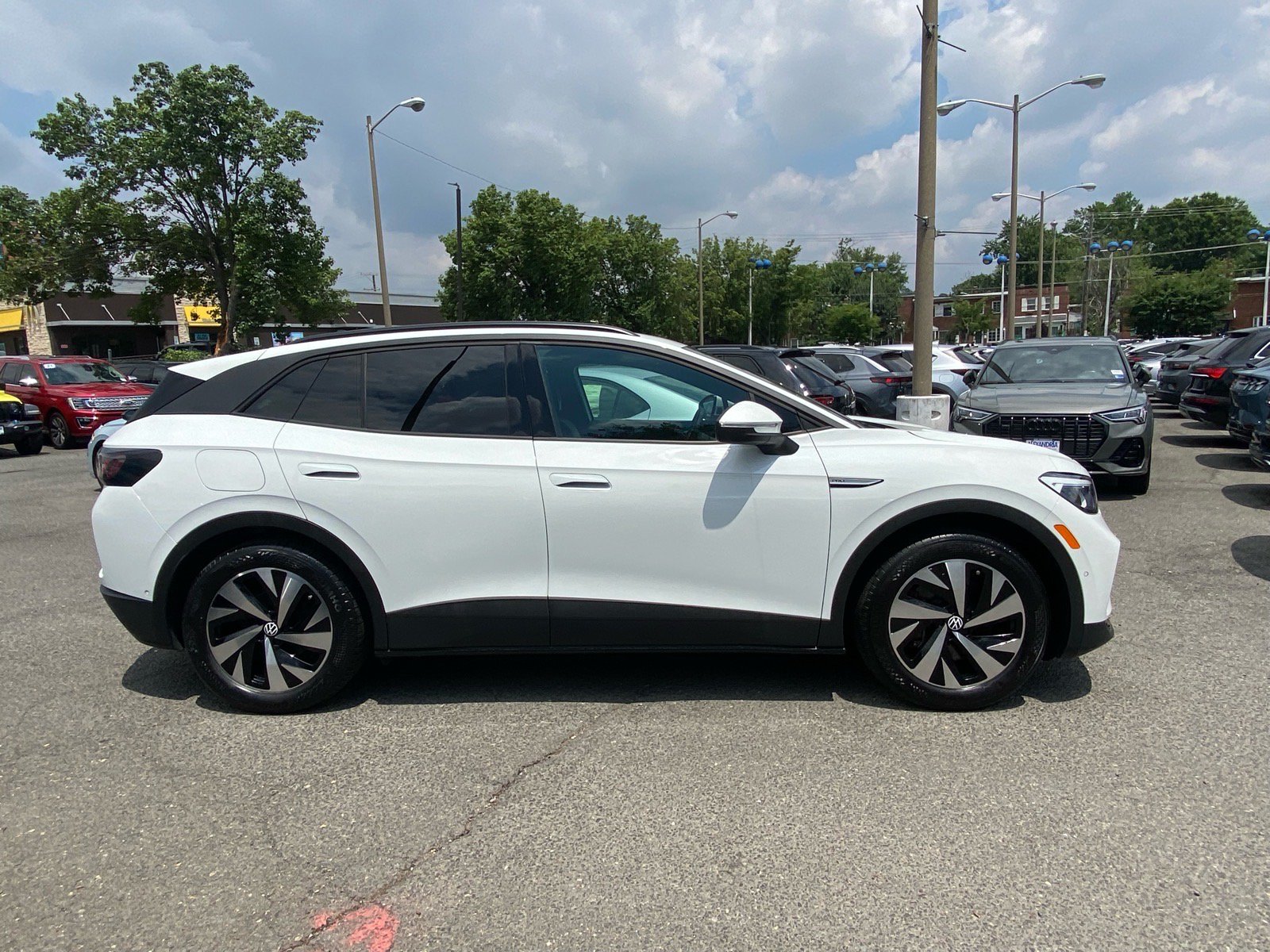 Certified 2023 Volkswagen ID.4 Pro RWD image 2
