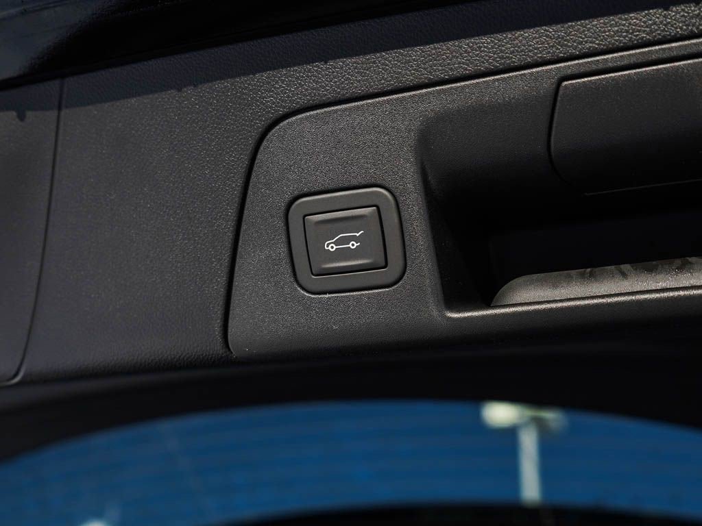 New 2026 Buick Envision Sport Touring image 9