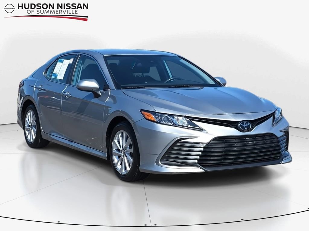 Used 2024 Toyota Camry LE FWD image 1