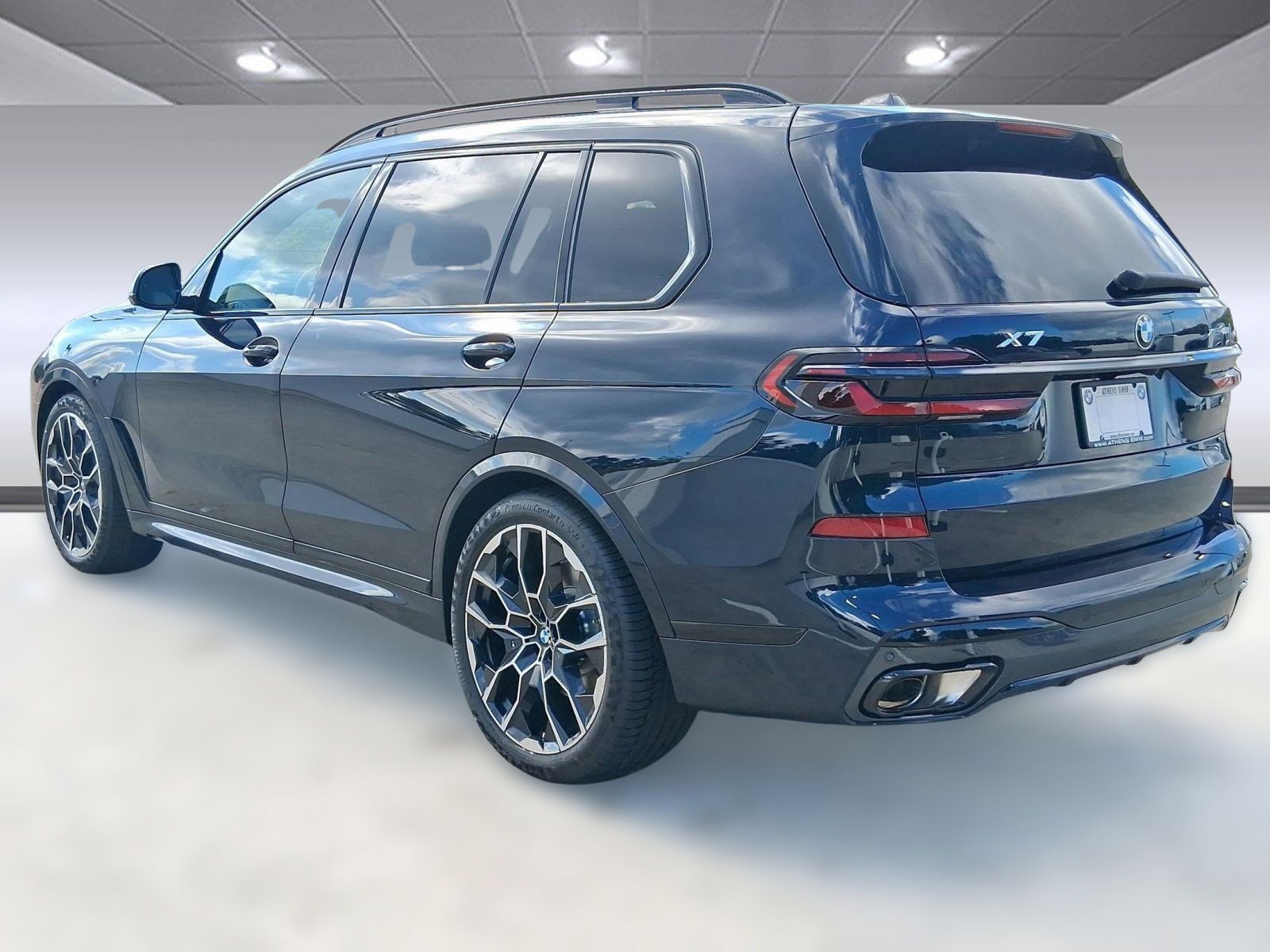 New 2026 BMW X7 xDrive40i w/ M Sport Package image 3
