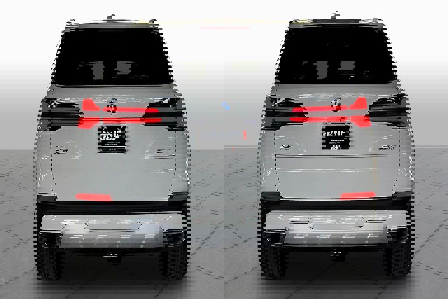 Used 2026 BMW X5 sDrive40i w/ Climate Comfort Package image 4