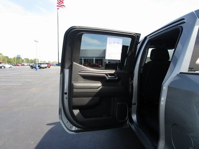 Certified 2023 Chevrolet Silverado 1500 RST w/ Protection Package AWD/4WD image 19