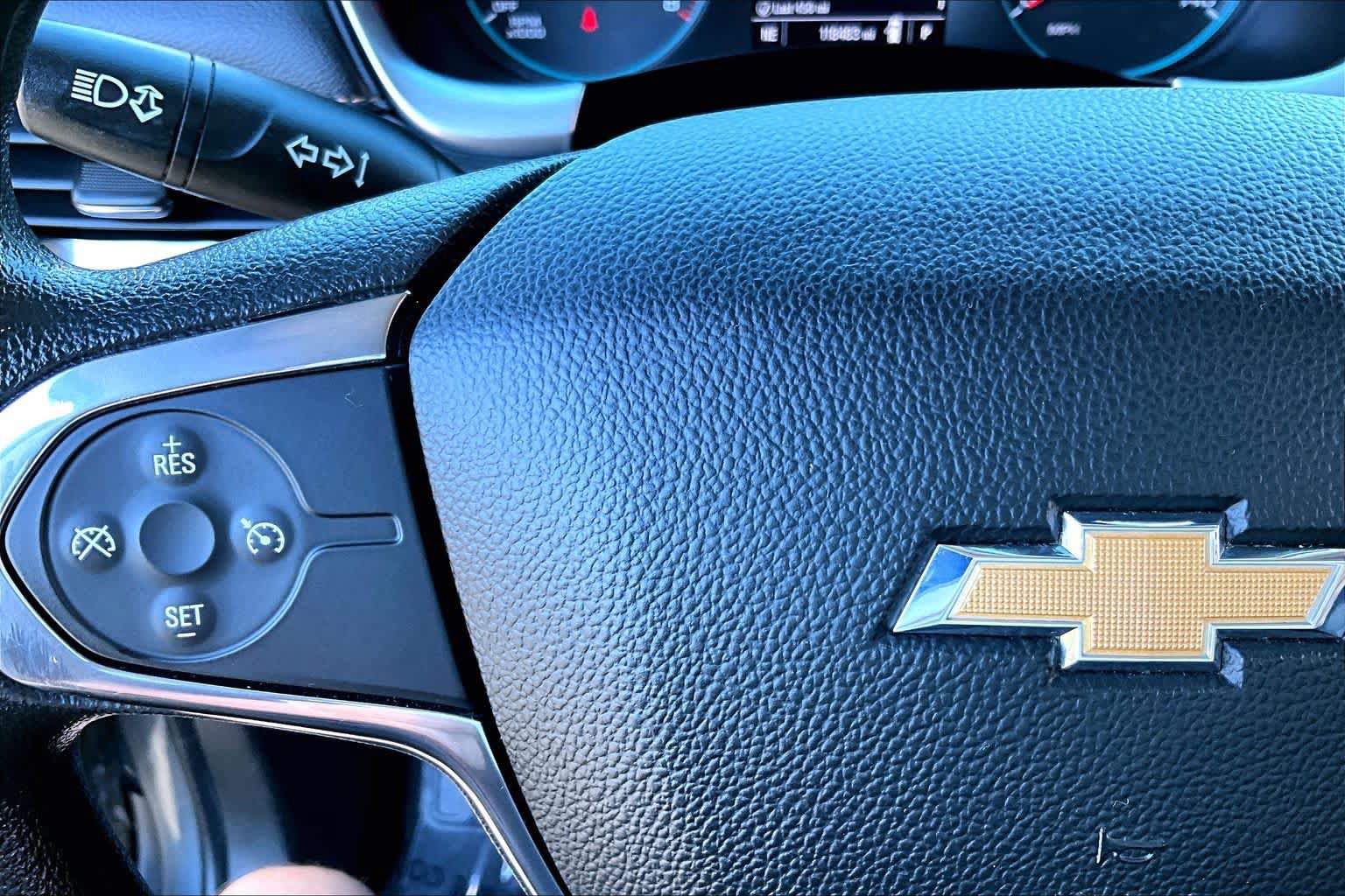 Used 2019 Chevrolet Traverse LS AWD/4WD image 24