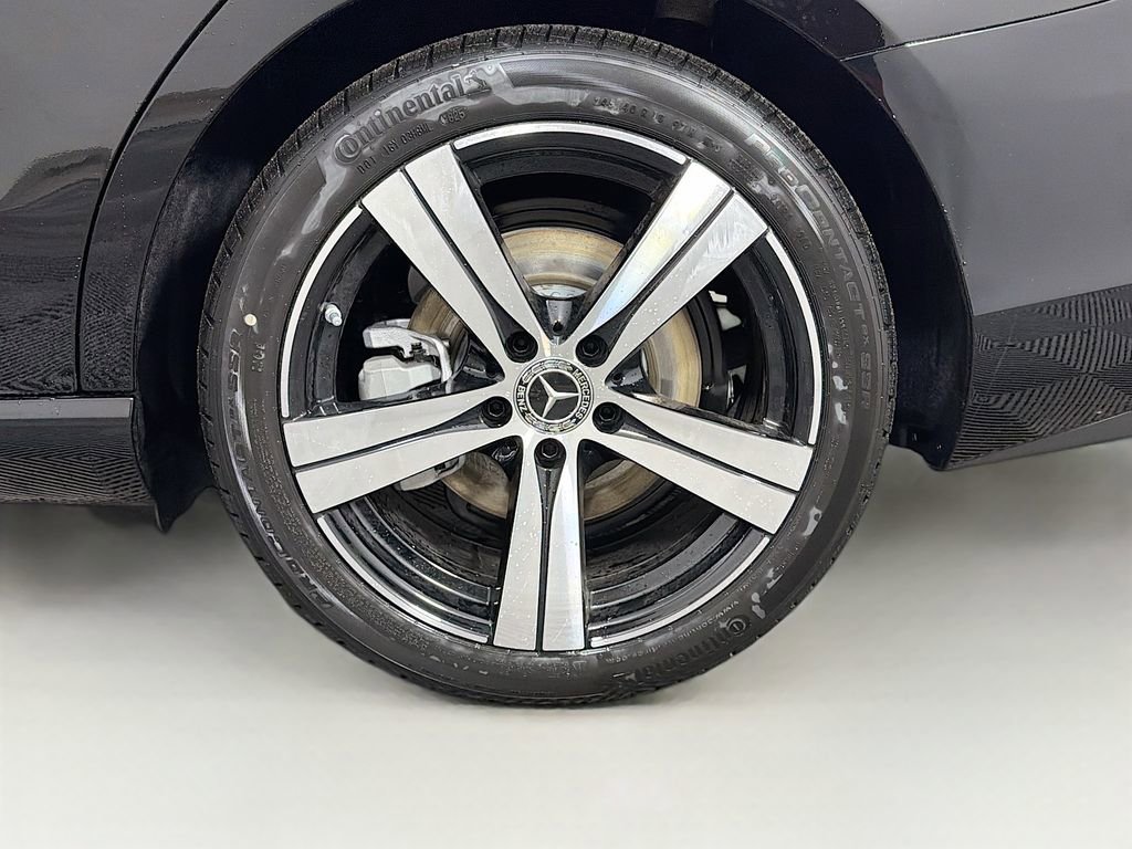 Used 2026 Mercedes-Benz C 300 4MATIC Sedan image 33