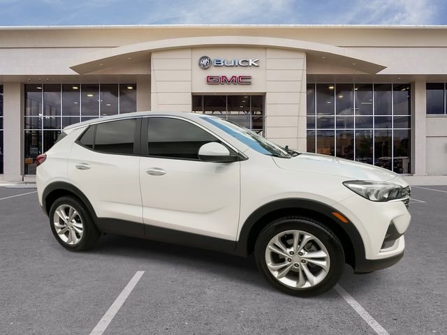 Certified 2023 Buick Encore GX Preferred w/ Cold Weather Comfort Package AWD/4WD image 17