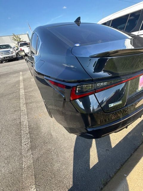 Used 2021 Lexus IS 350 F Sport w/ Dynamic Handling Package RWD image 18