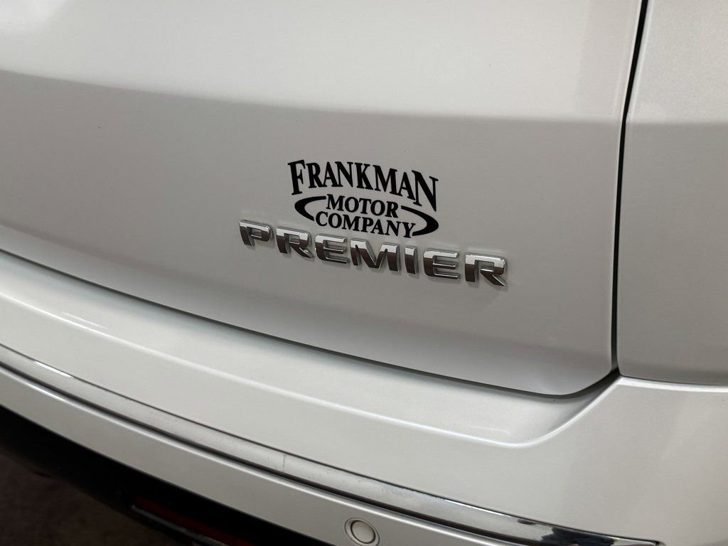Used 2021 Chevrolet Traverse Premier image 54