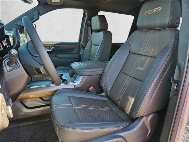 New 2026 Chevrolet Silverado 2500 High Country w/ High Country Premium Package AWD/4WD image 4