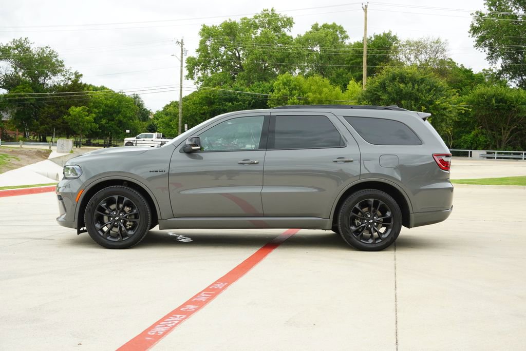 Used 2025 Dodge Durango R/T AWD/4WD image 2