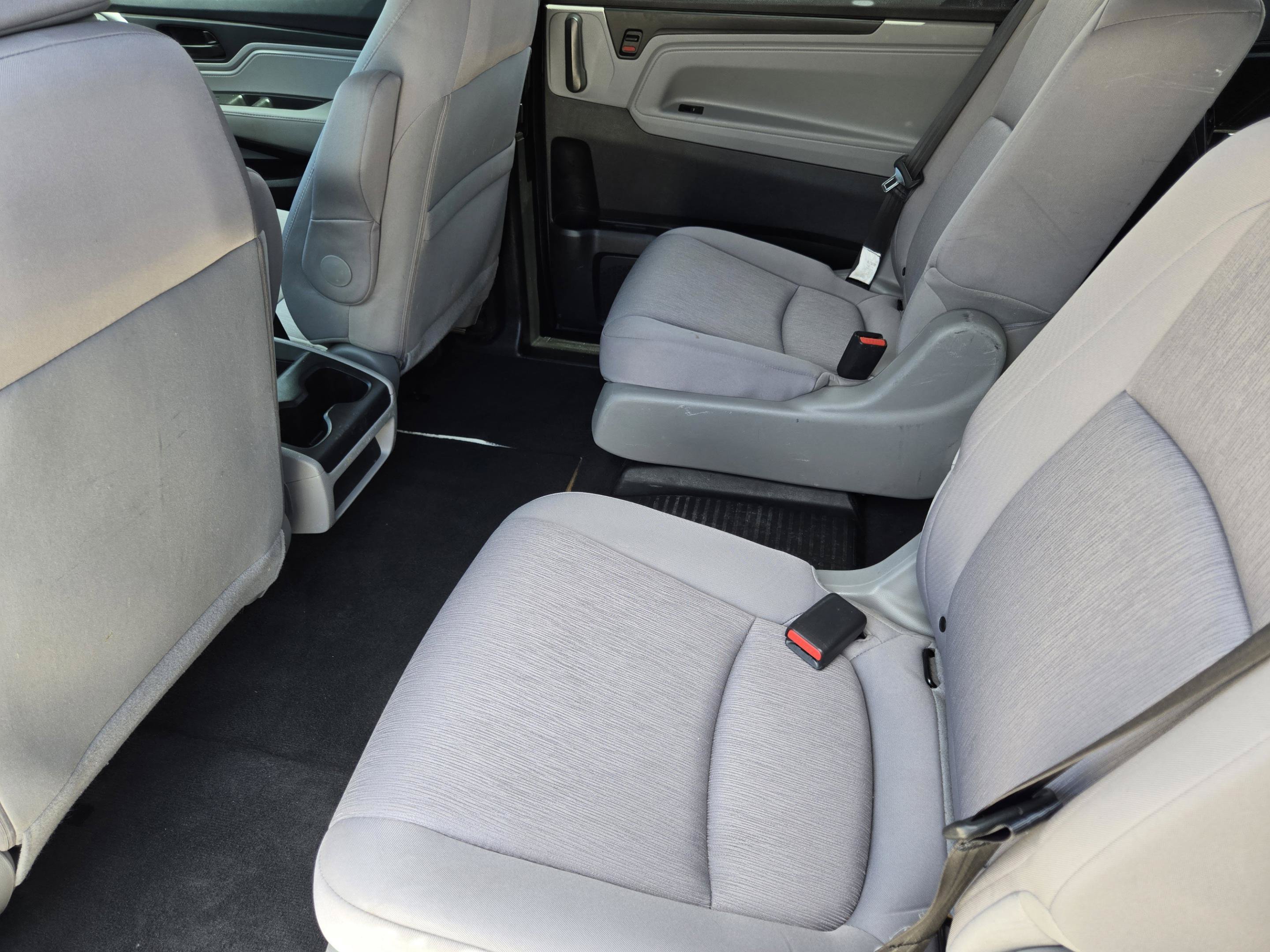 Used 2019 Honda Odyssey LX image 9