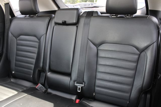 Used 2017 Ford Edge SEL w/ Canadian Touring Package AWD/4WD image 23