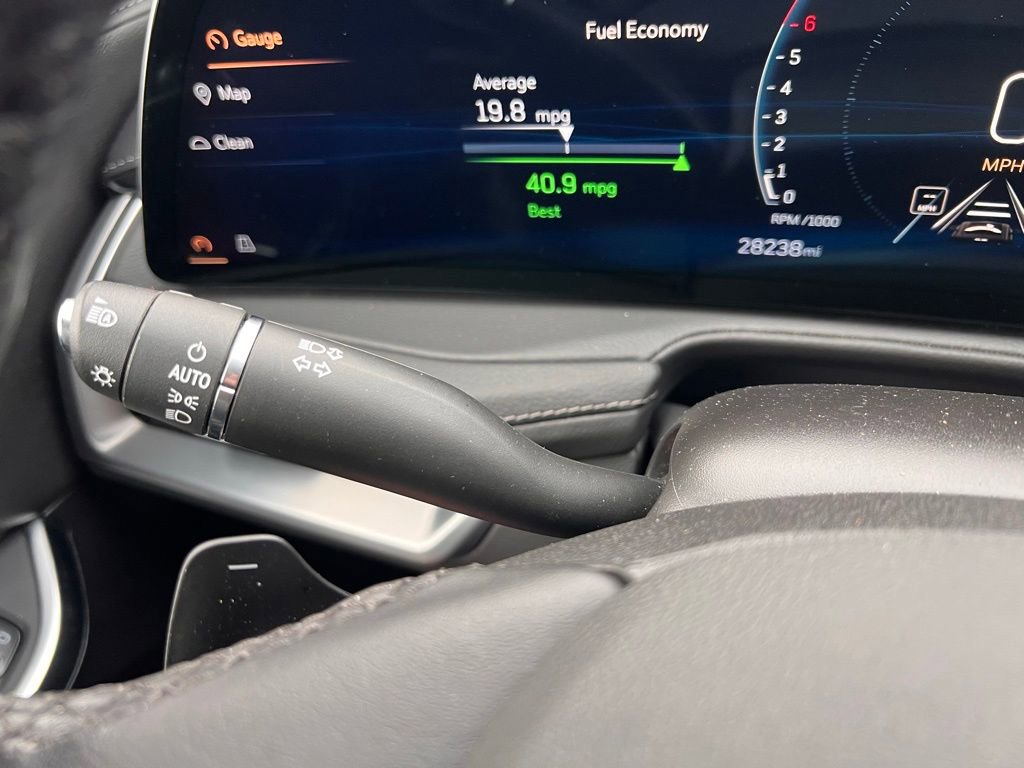 Used 2025 Cadillac XT4 Premium Luxury image 19