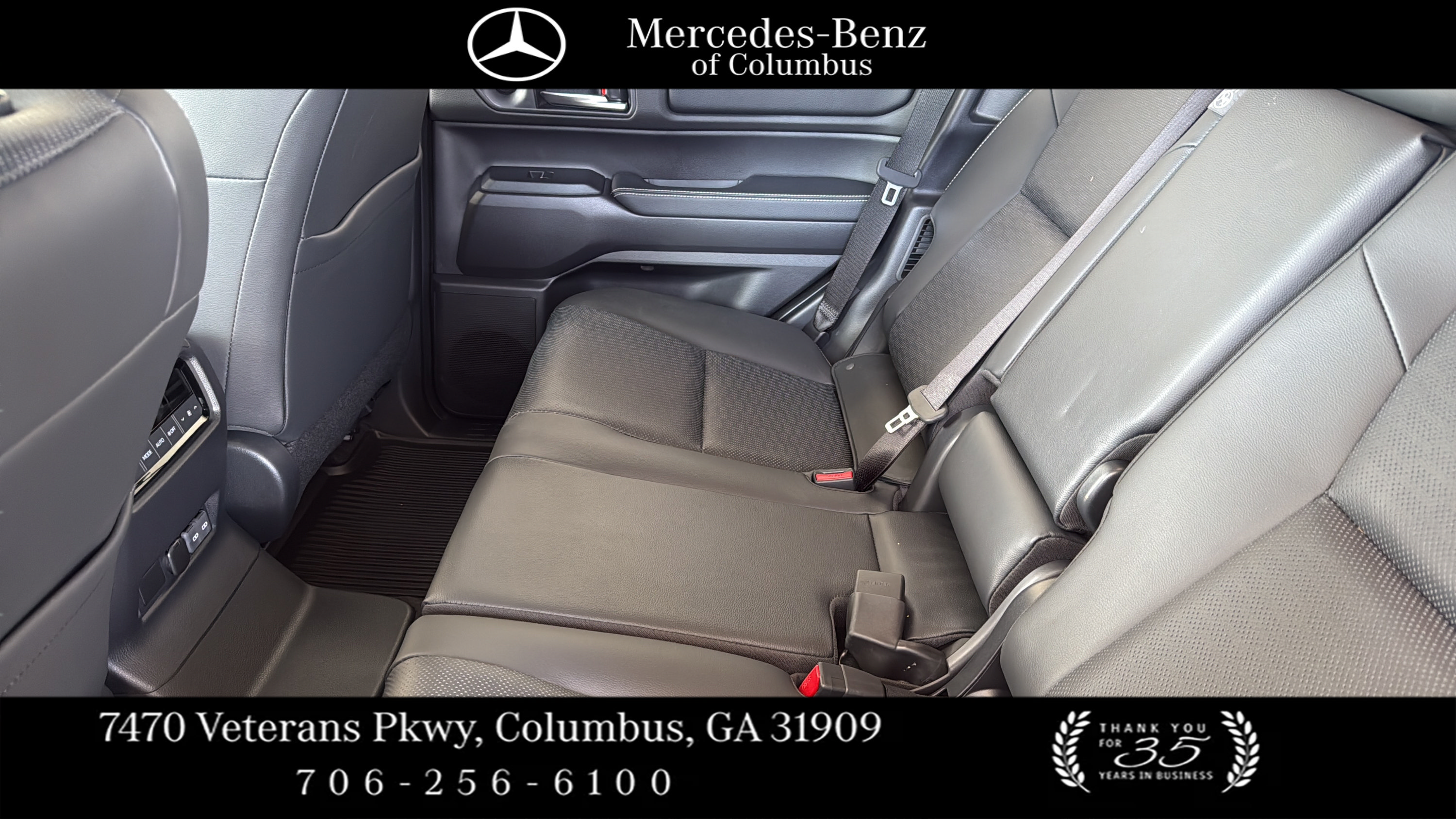 Used 2026 Toyota Land Cruiser w/ Premium Package AWD/4WD image 32