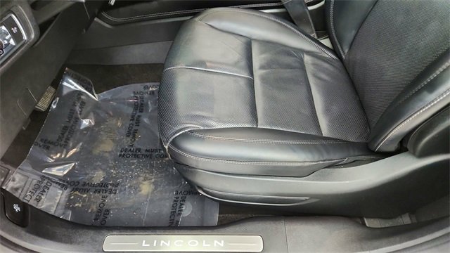 Used 2022 Lincoln Corsair AWD w/ Premium Package image 33