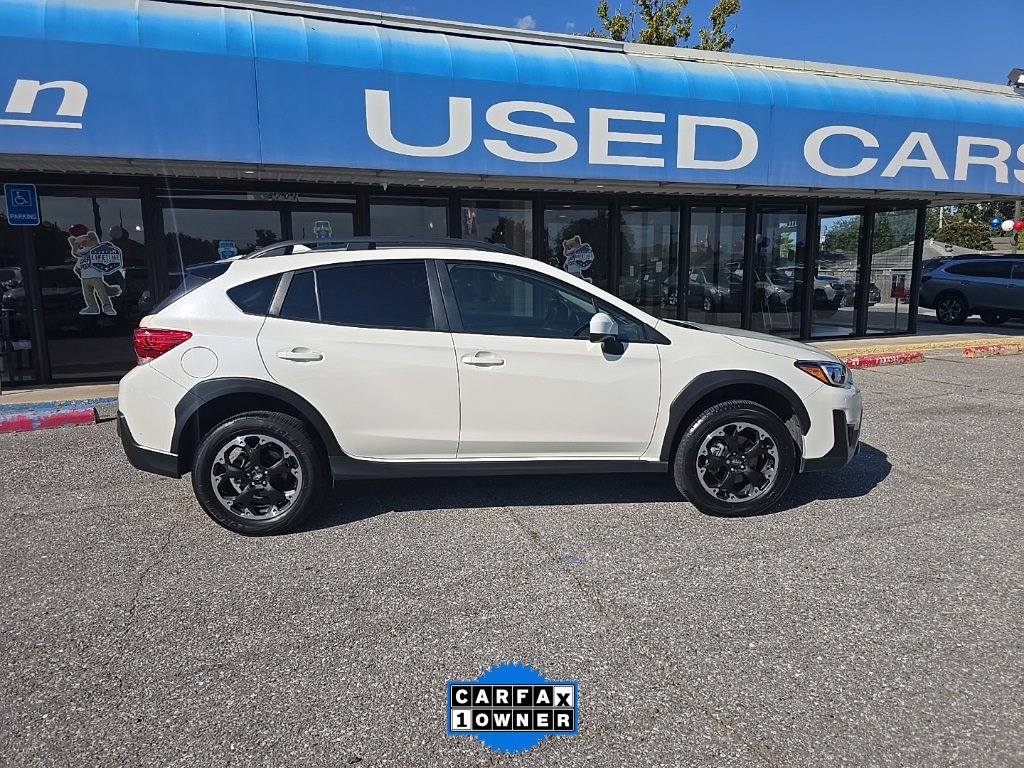 Used 2023 Subaru Crosstrek 2.0i Premium image 3