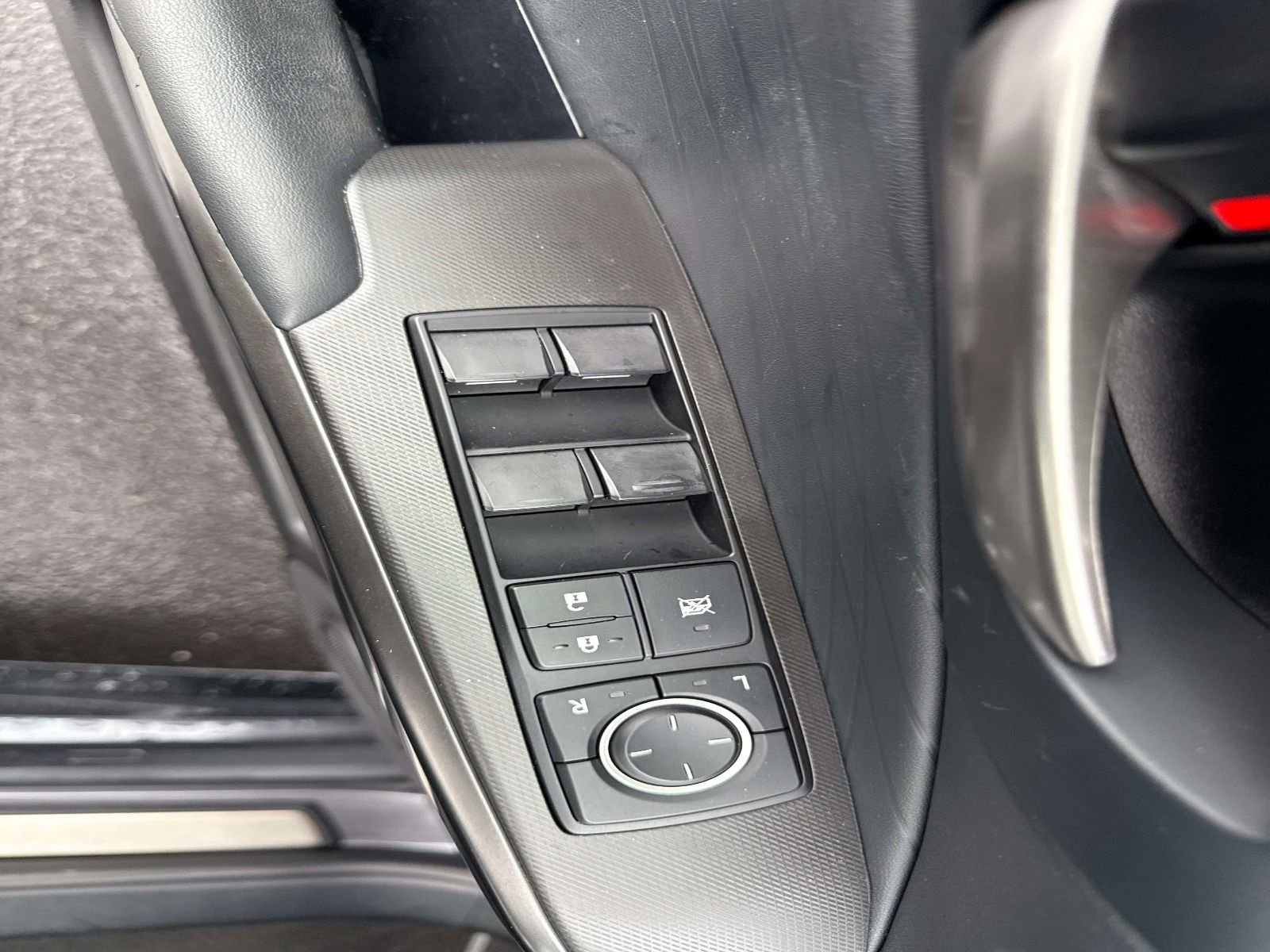 Used 2022 Lexus IS 350 F Sport w/ Accessory Package image 16