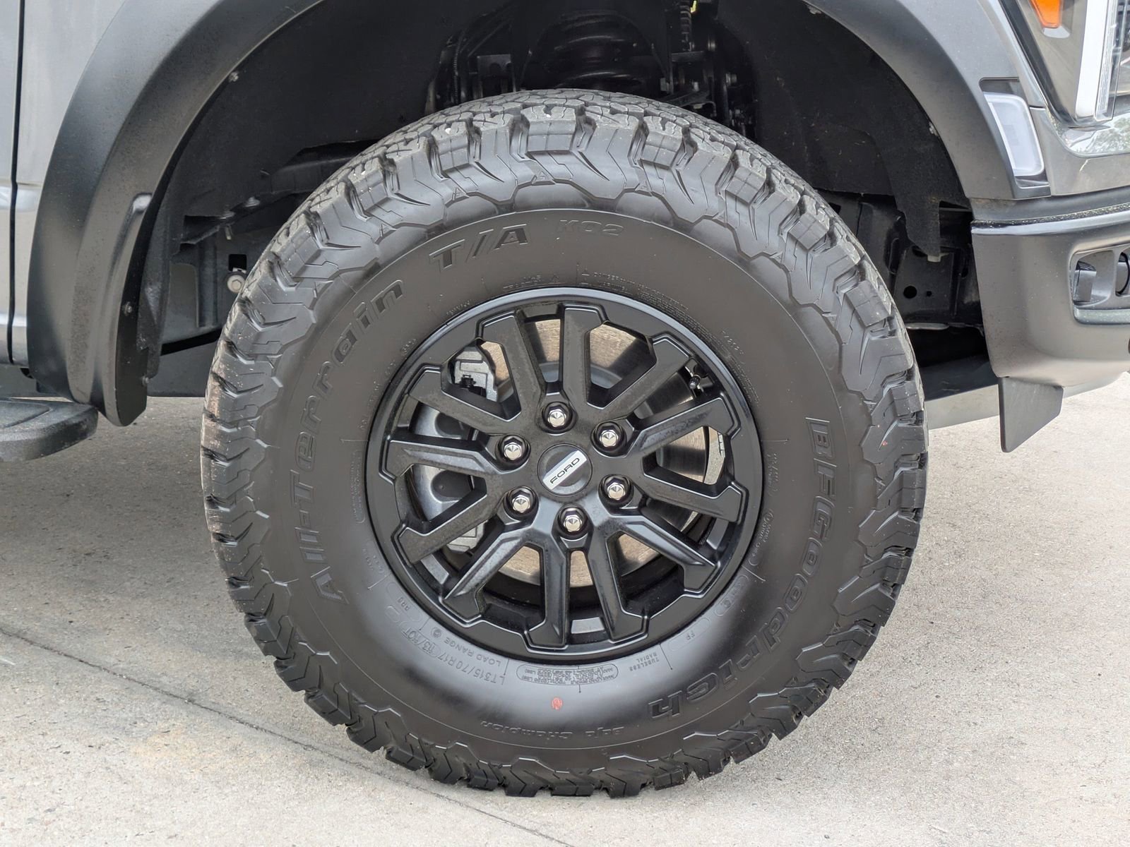 Certified 2024 Ford F150 Raptor AWD/4WD image 5