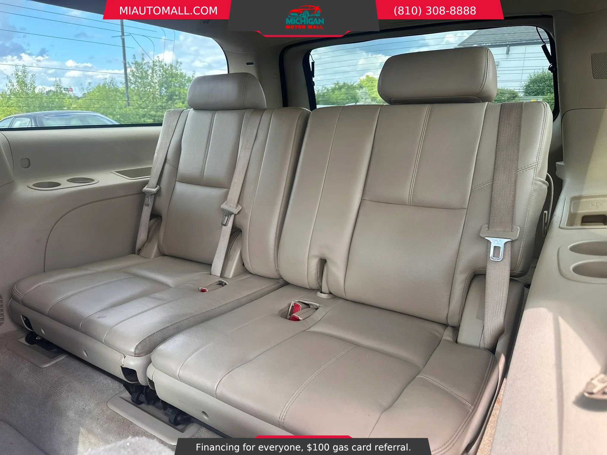 Used 2008 Chevrolet Suburban LTZ w/ LTZ Preferred Equipment Group AWD/4WD image 18