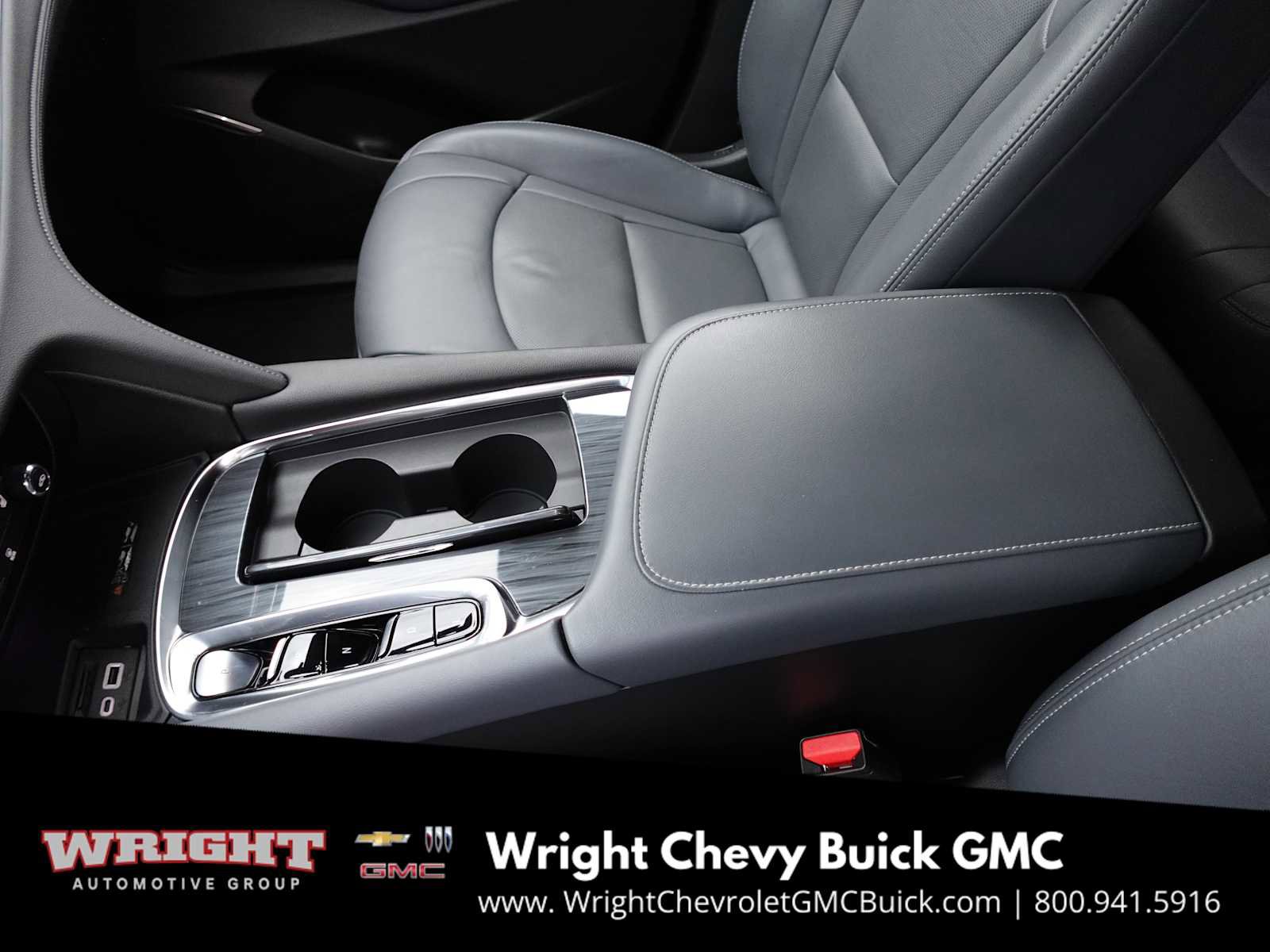 Used 2023 Buick Enclave Essence w/ Experience Buick Package image 22