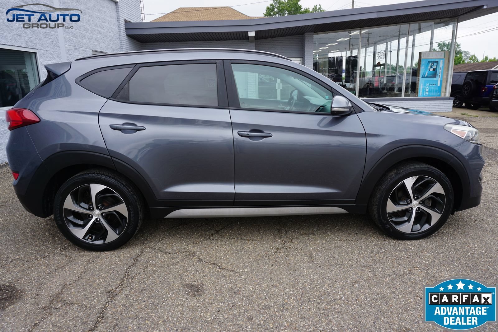 Used 2018 Hyundai Tucson Value AWD/4WD image 6