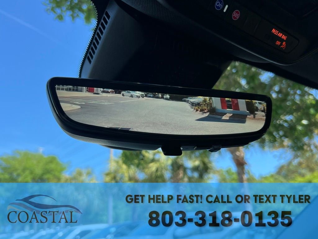 Used 2025 Chevrolet Equinox LT w/ Convenience Package II image 50