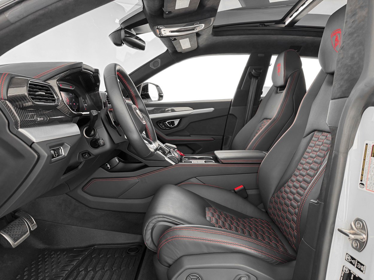 Used 2021 Lamborghini Urus image 14