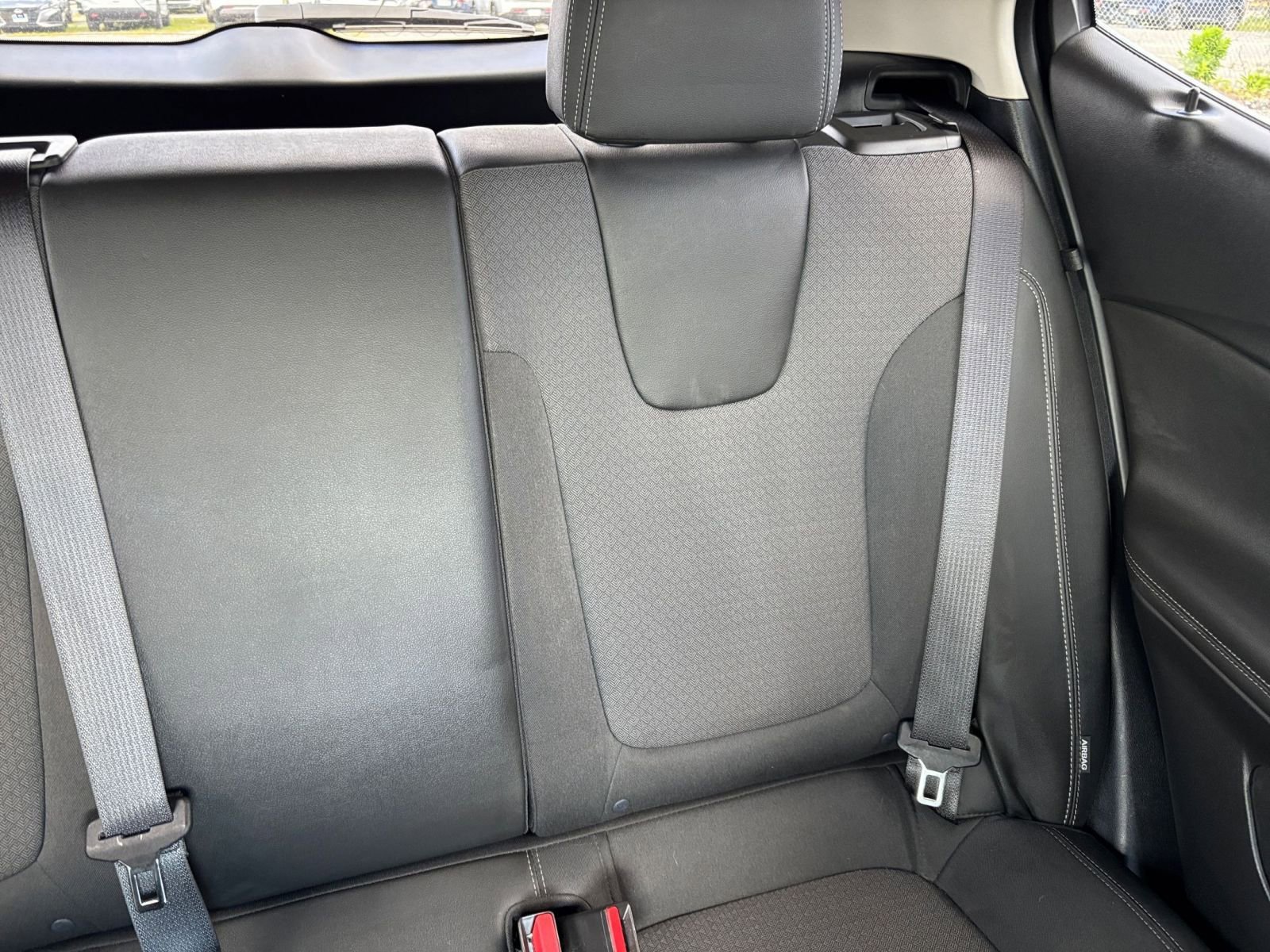 Used 2025 Buick Encore GX Preferred FWD image 33