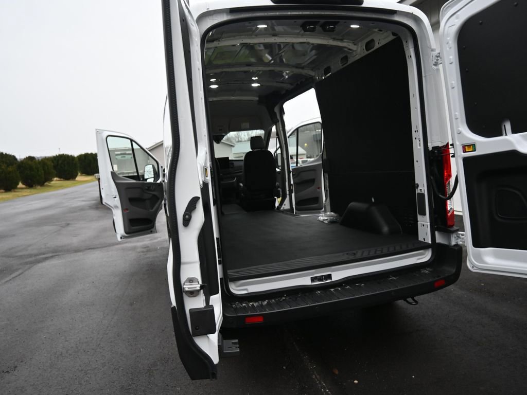 New 2026 Ford Transit 250 148 Medium Roof w/ Load Area Protection Package image 94