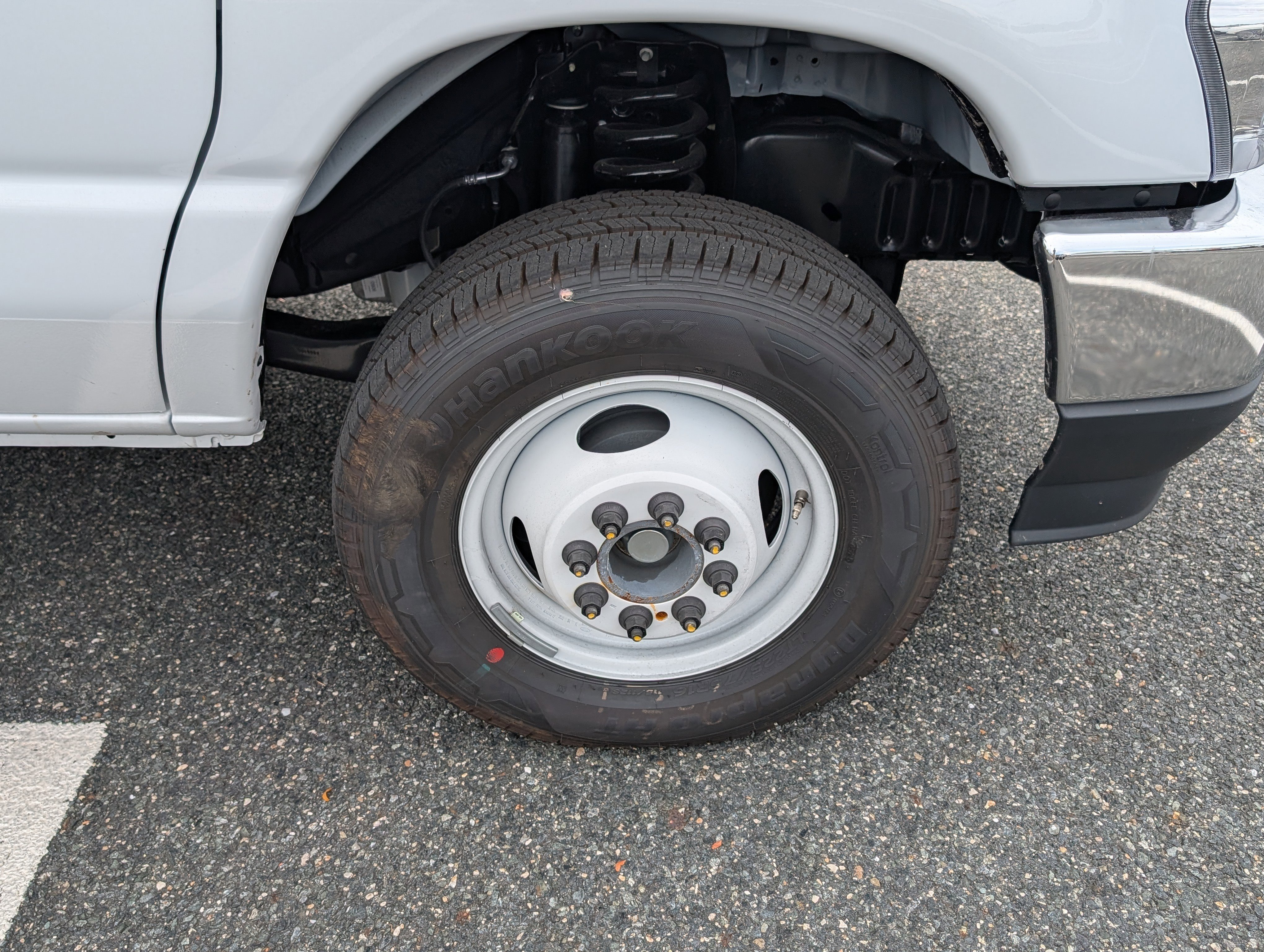 New 2026 Ford E-450 and Econoline 450 Super Duty w/ Power Equipment Group image 5