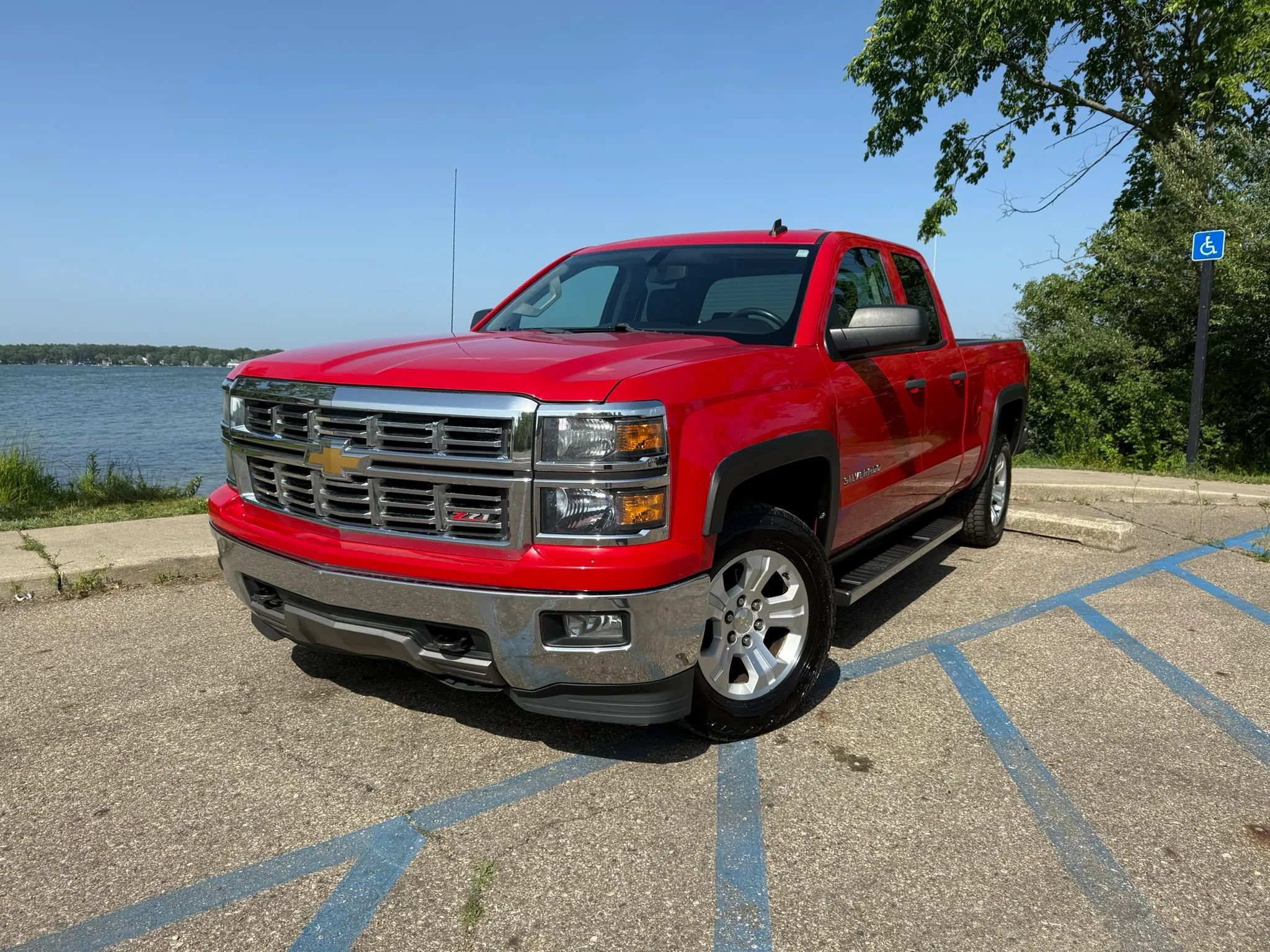 Used 2014 Chevrolet Silverado 1500 LT w/ All Star Edition AWD/4WD image 1